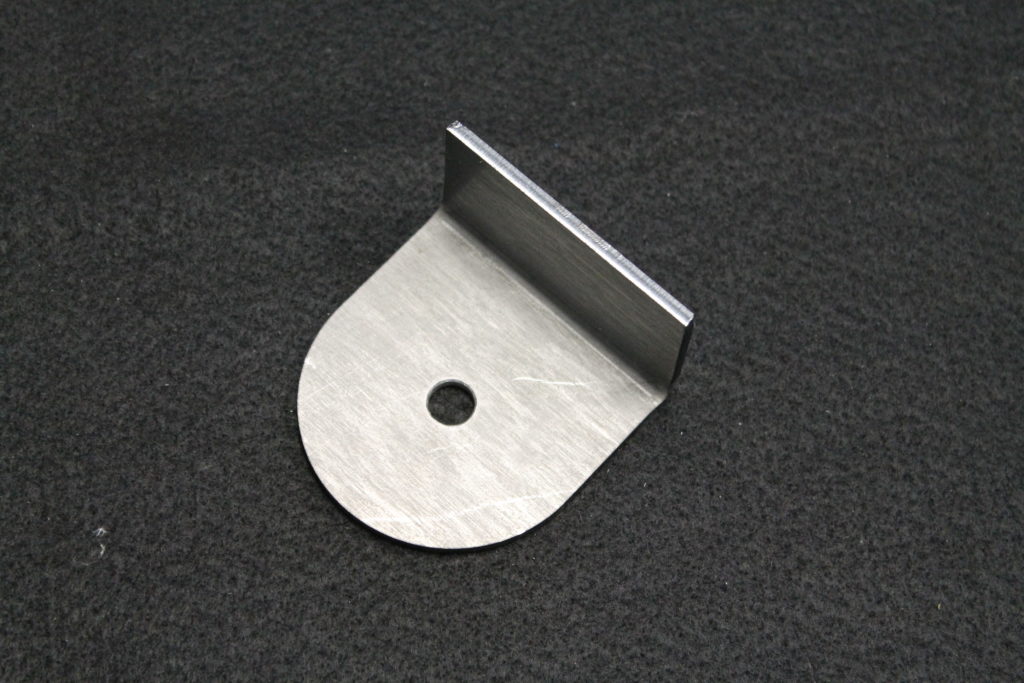 steel bracket 90660