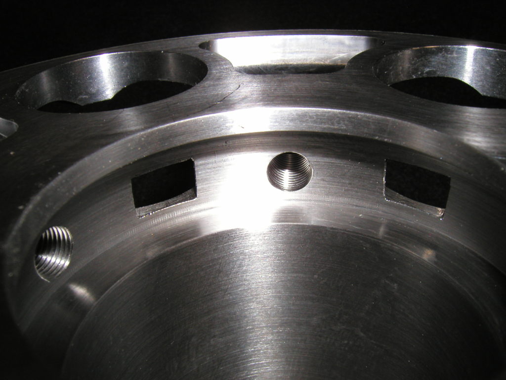 Cnc machining muzzle clamp 90670